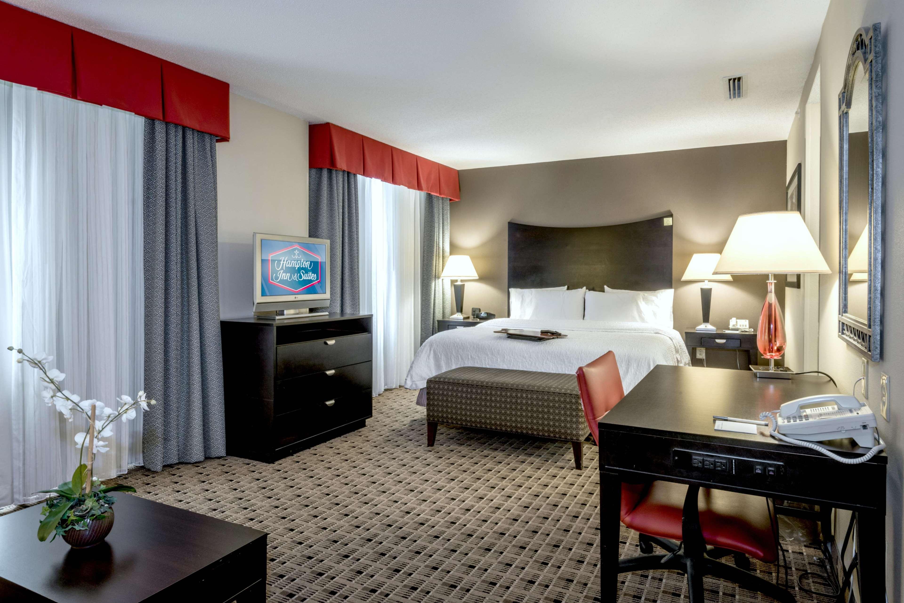 Hampton Inn & Suites Montgomery-Downtown Esterno foto