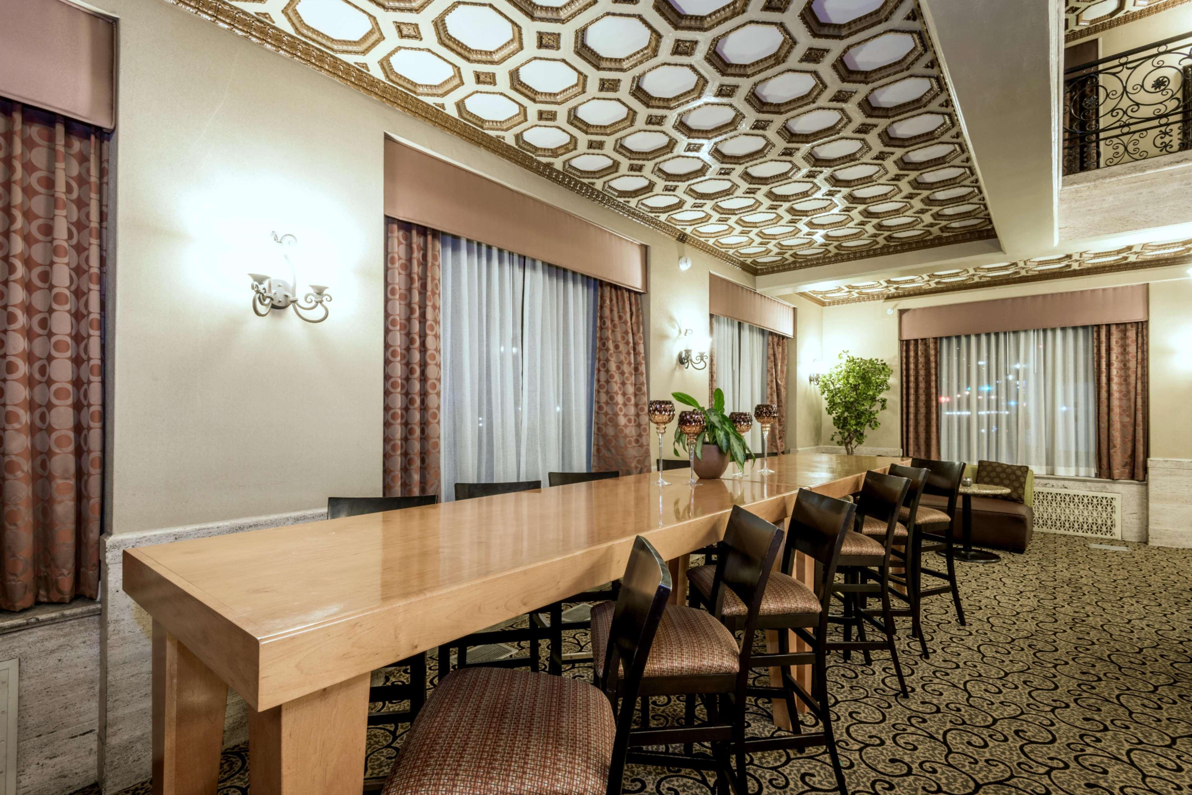 Hampton Inn & Suites Montgomery-Downtown Esterno foto