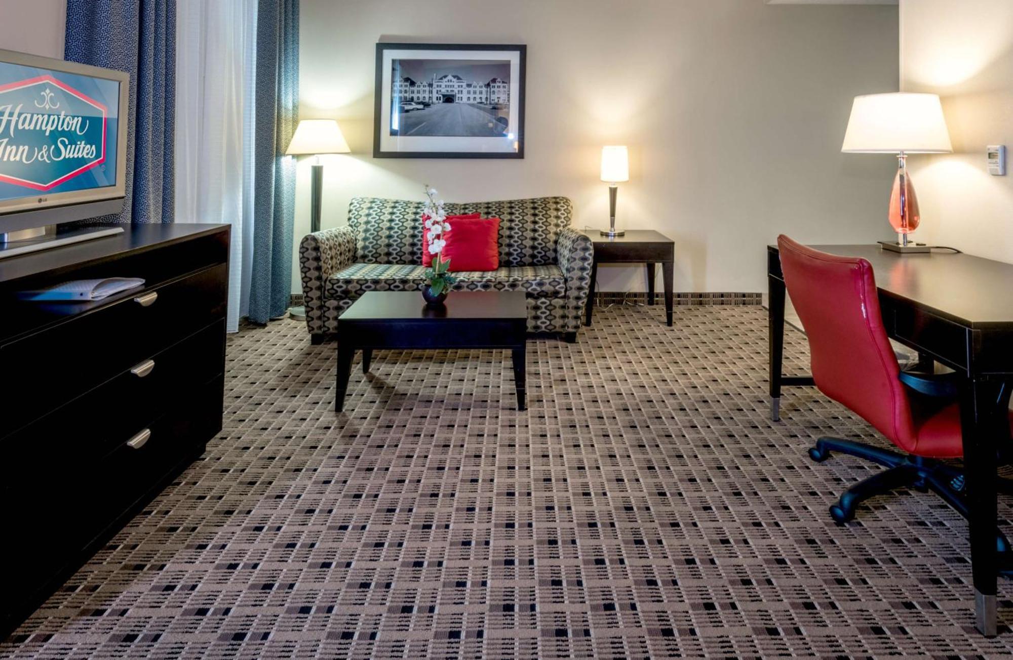 Hampton Inn & Suites Montgomery-Downtown Esterno foto