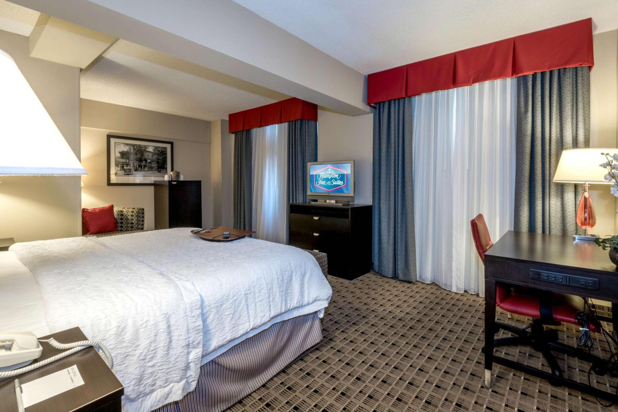 Hampton Inn & Suites Montgomery-Downtown Esterno foto